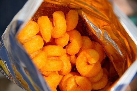 ma_vettem_egy_zacsko_levegot_es_volt_hozza_ajandekba_egy_kis_chips._xdd.jpg